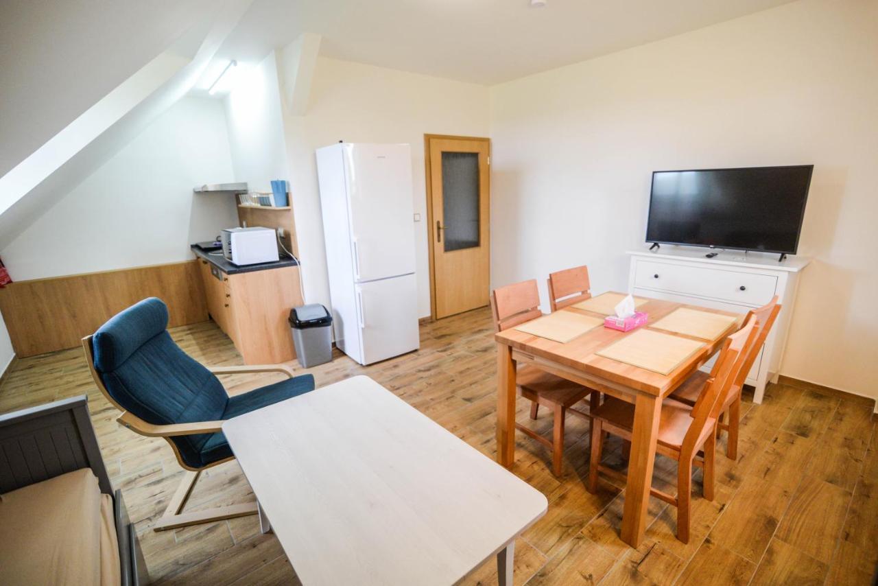 Pension Pod Hvezdami Bozejov エクステリア 写真